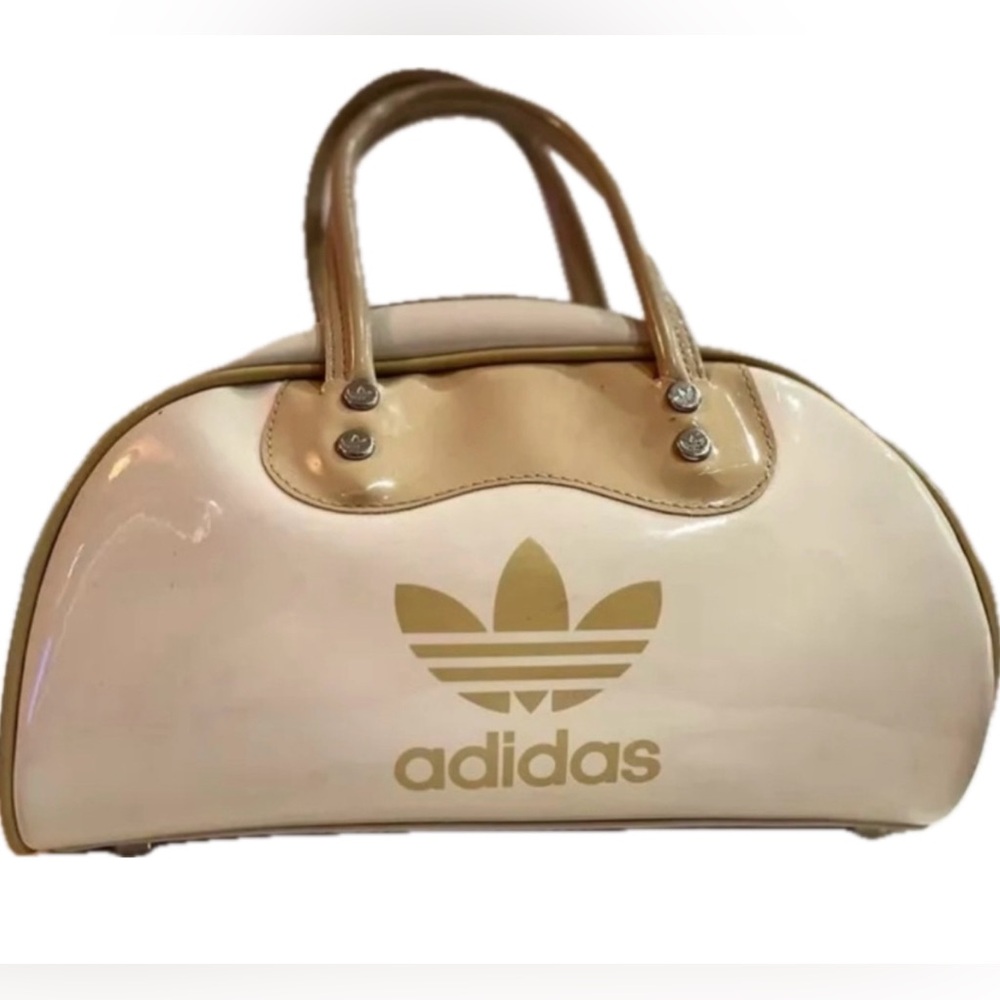 Vintage Adidas bag/purse 🔥🔥🔥